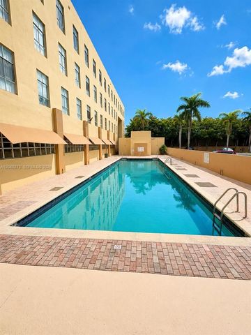7420 W 20th Ave 335, Hialeah, FL 33016