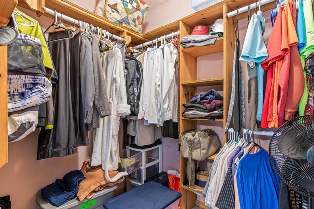 215 9th Avenue N, South Saint Paul, MN 55075