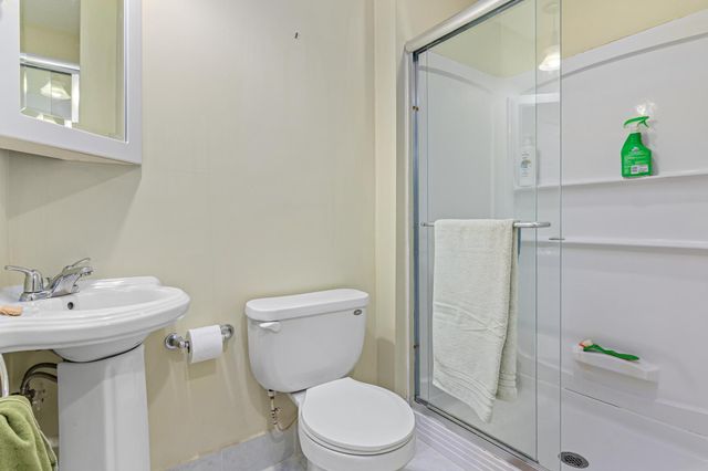 215 9th Avenue N, South Saint Paul, MN 55075