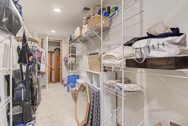 215 9th Avenue N, South Saint Paul, MN 55075