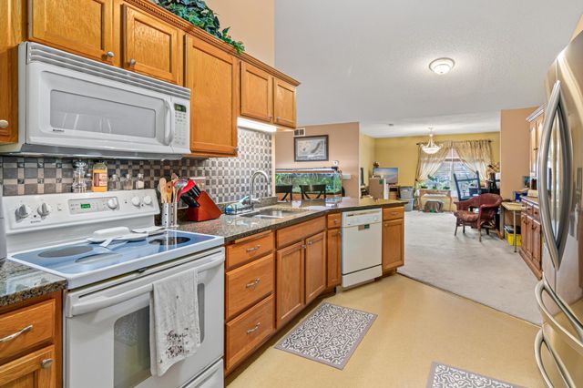 215 9th Avenue N, South Saint Paul, MN 55075