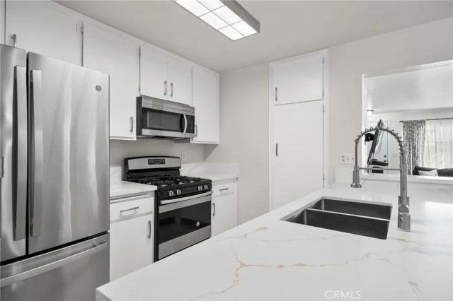 1107 W Francis Street F, Ontario, CA 91762