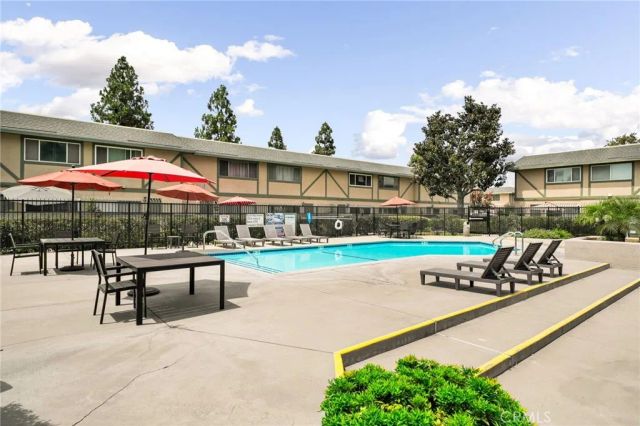 1107 W Francis Street F, Ontario, CA 91762