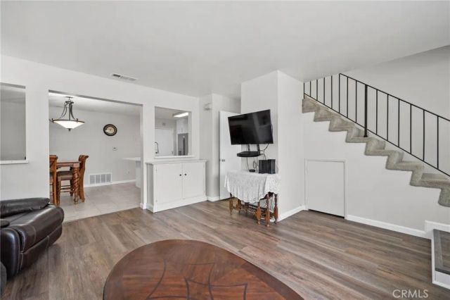 1107 W Francis Street F, Ontario, CA 91762