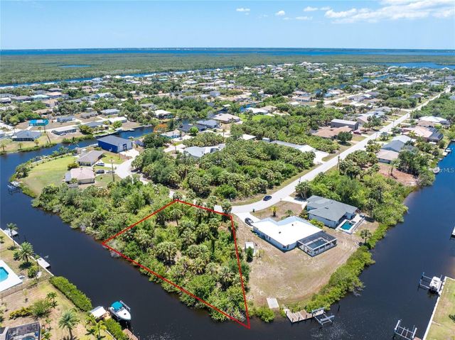 18622 VAN NUYS CIRCLE, Port Charlotte, FL 33948