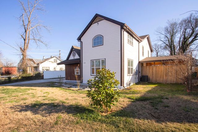 239 E Bledsoe St, Gallatin, TN 37066