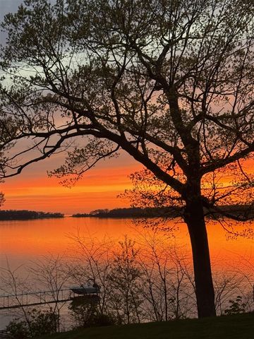 5592 S Shore Drive, Whitehall, MI 49461