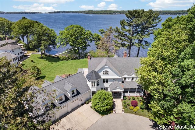 5592 S Shore Drive, Whitehall, MI 49461