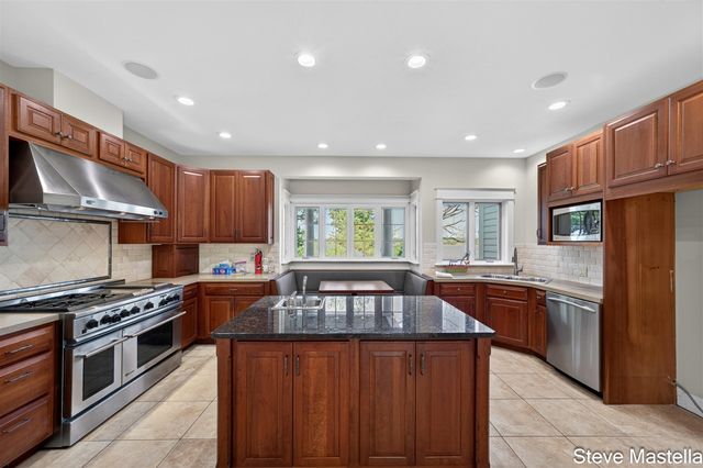 5592 S Shore Drive, Whitehall, MI 49461