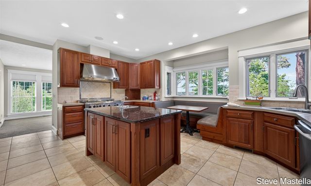 5592 S Shore Drive, Whitehall, MI 49461