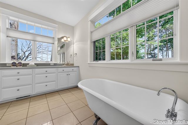 5592 S Shore Drive, Whitehall, MI 49461