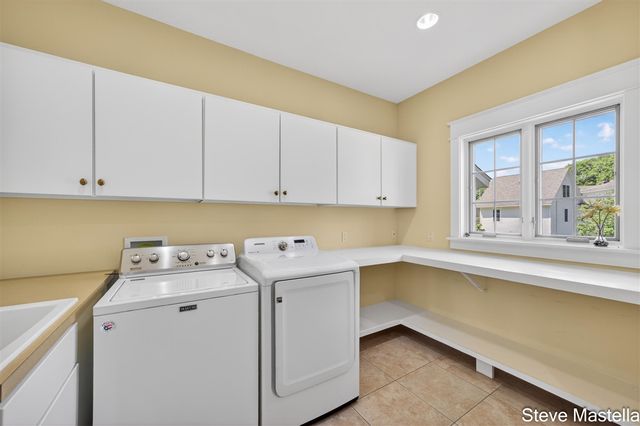 5592 S Shore Drive, Whitehall, MI 49461