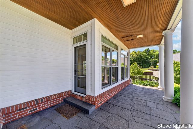 5592 S Shore Drive, Whitehall, MI 49461