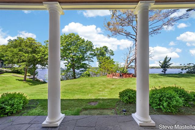 5592 S Shore Drive, Whitehall, MI 49461