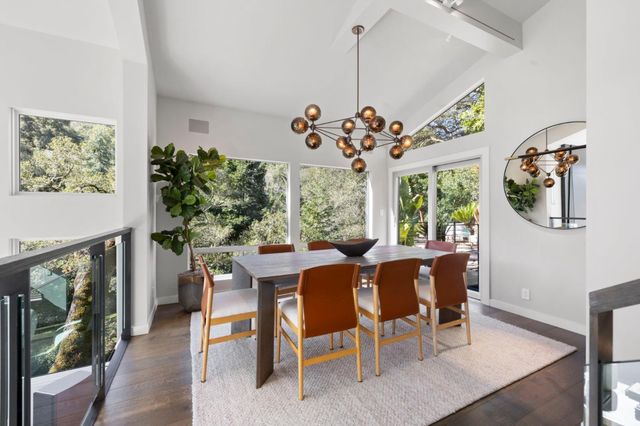 27201 Moody Road, Los Altos Hills, CA 94022