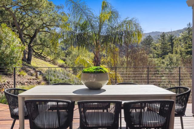 27201 Moody Road, Los Altos Hills, CA 94022