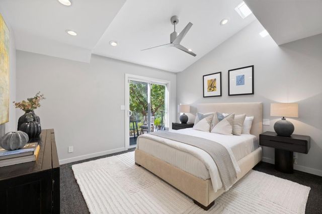 27201 Moody Road, Los Altos Hills, CA 94022