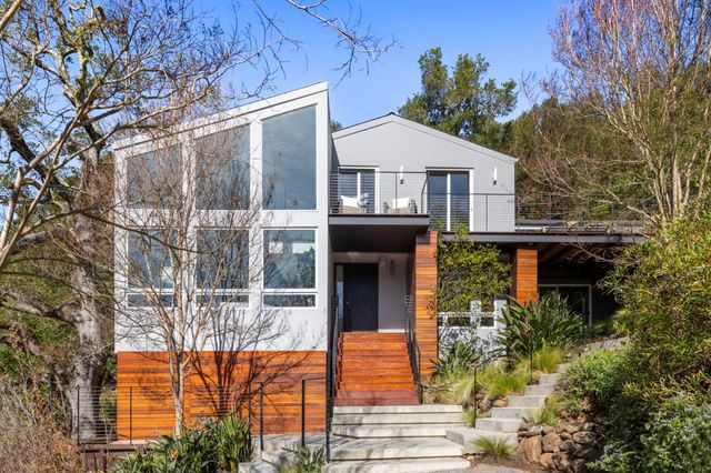 27201 Moody Road, Los Altos Hills, CA 94022