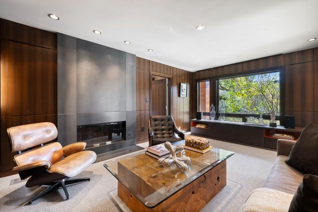 27201 Moody Road, Los Altos Hills, CA 94022