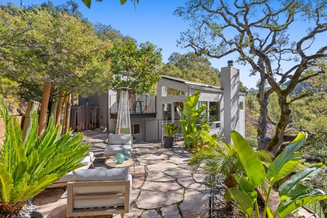 27201 Moody Road, Los Altos Hills, CA 94022