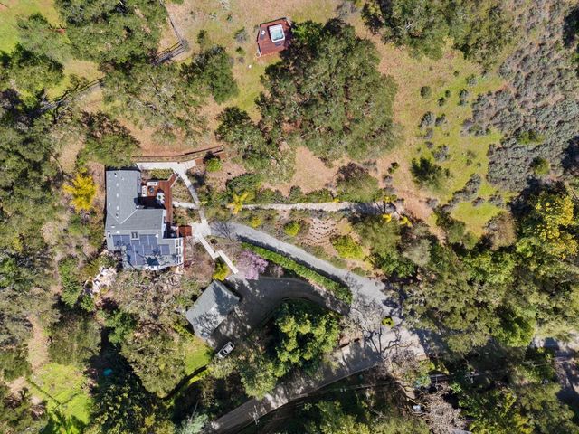 27201 Moody Road, Los Altos Hills, CA 94022
