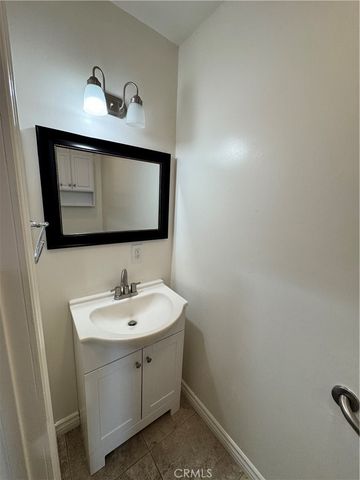 17104 La Salle, Gardena, CA 90247