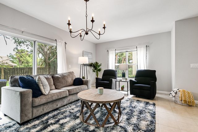 13354 Georgian Court, Wellington, FL 33414