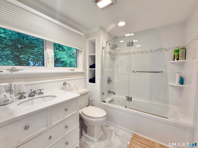 57 Revonah Avenue, Stamford, CT 06905