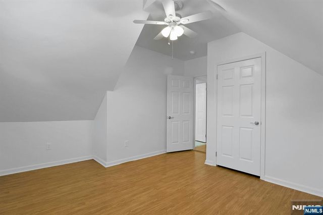 33 Clayton Street, Hillsdale, NJ 07642