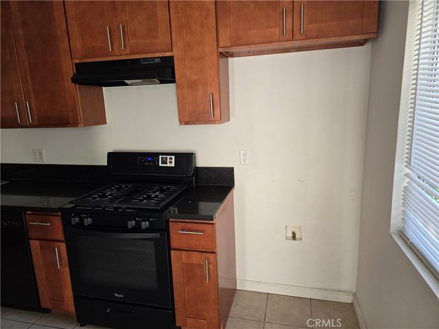 1012 Davis Avenue B, Glendale, CA 91201