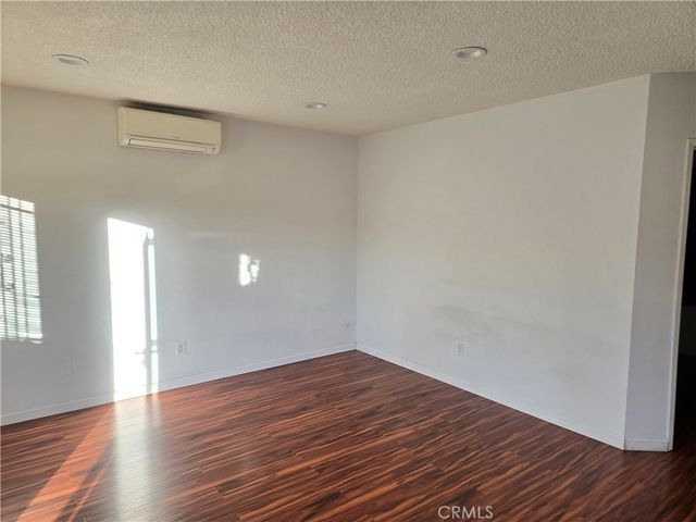 1012 Davis Avenue B, Glendale, CA 91201