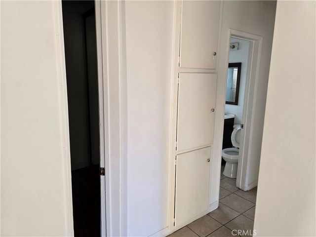 1012 Davis Avenue B, Glendale, CA 91201