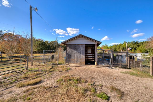 1064 Brandywine Trce, Summerton, SC 29148