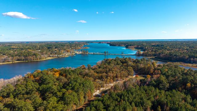 1064 Brandywine Trce, Summerton, SC 29148