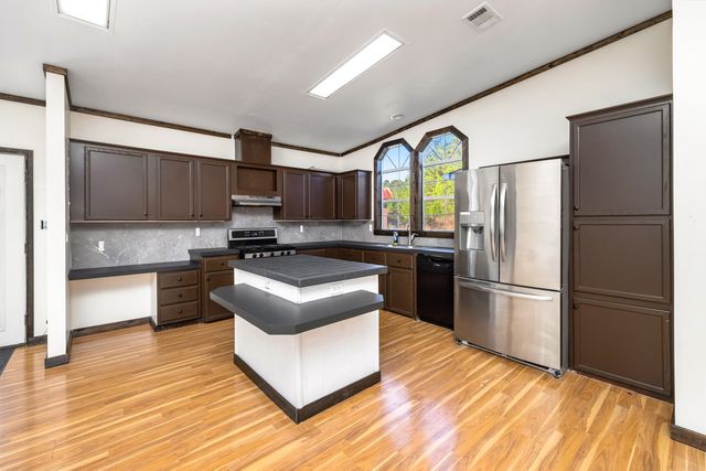 1064 Brandywine Trce, Summerton, SC 29148