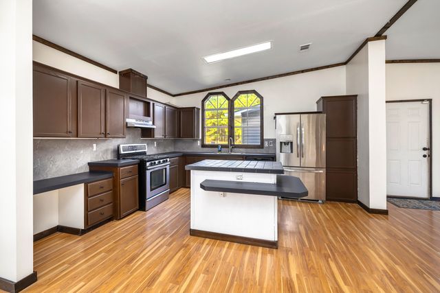 1064 Brandywine Trce, Summerton, SC 29148