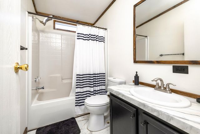 1064 Brandywine Trce, Summerton, SC 29148