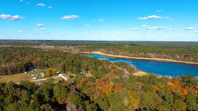 1064 Brandywine Trce, Summerton, SC 29148