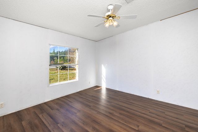 1064 Brandywine Trce, Summerton, SC 29148