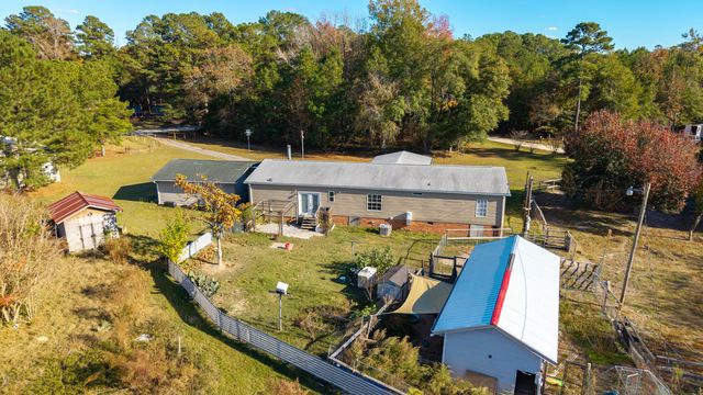 1064 Brandywine Trce, Summerton, SC 29148