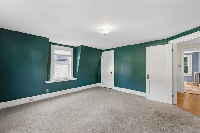 838 Maple Street, Manchester, NH 03104
