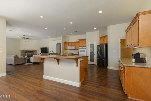 10503 Hinderhill Drive, Bakersfield, CA 93312
