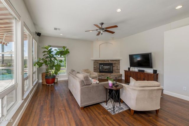 10503 Hinderhill Drive, Bakersfield, CA 93312