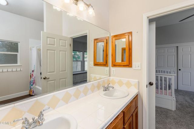 10503 Hinderhill Drive, Bakersfield, CA 93312