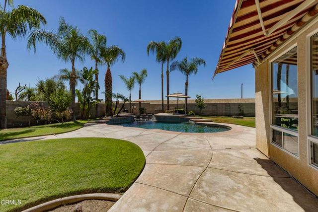 10503 Hinderhill Drive, Bakersfield, CA 93312