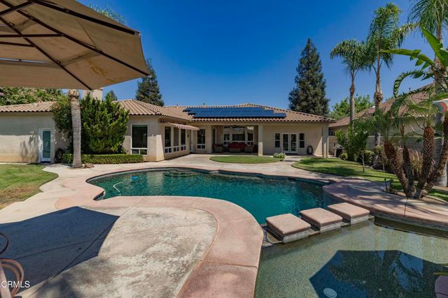 10503 Hinderhill Drive, Bakersfield, CA 93312
