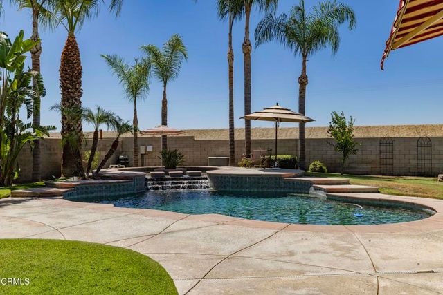 10503 Hinderhill Drive, Bakersfield, CA 93312
