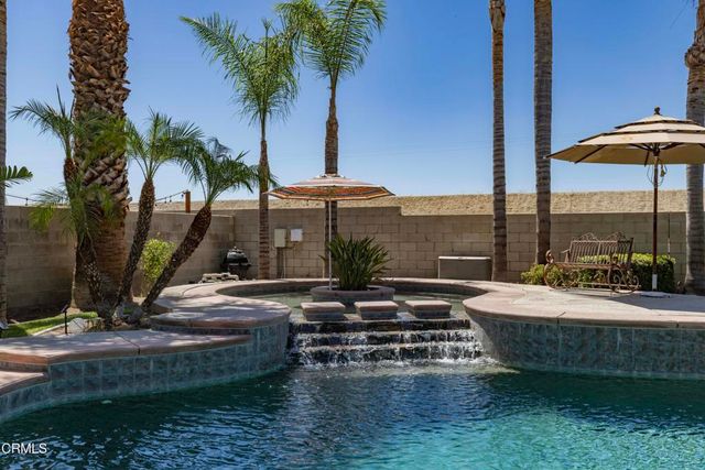 10503 Hinderhill Drive, Bakersfield, CA 93312