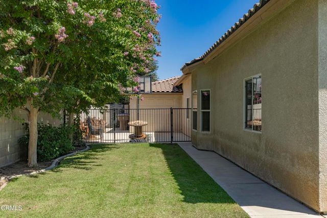 10503 Hinderhill Drive, Bakersfield, CA 93312