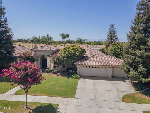 10503 Hinderhill Drive, Bakersfield, CA 93312